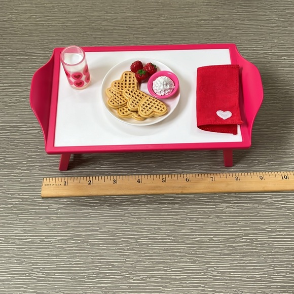 American Girl Breakfast in Bed - Picture 4 of 5
